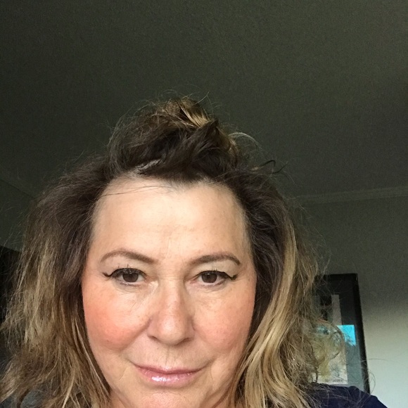 Meet your Posher, Charlotte - Picture 1 of 1